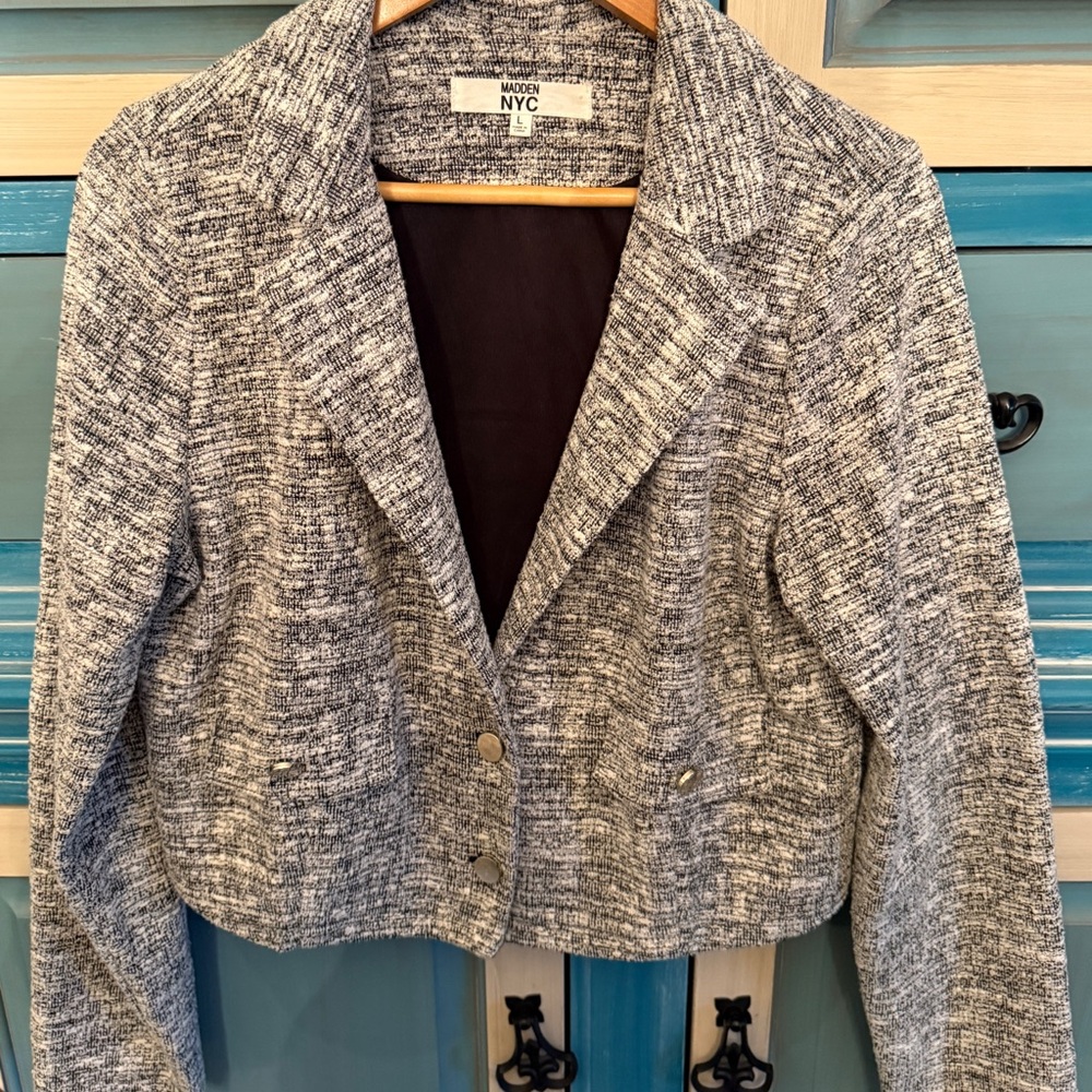 Madden NYC Women's Black and White Textured Blazer